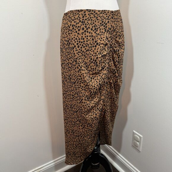 BB Dakota Leopard Print Skirt 8 Front Split Chiffon Ruched $98 - Picture 3 of 10